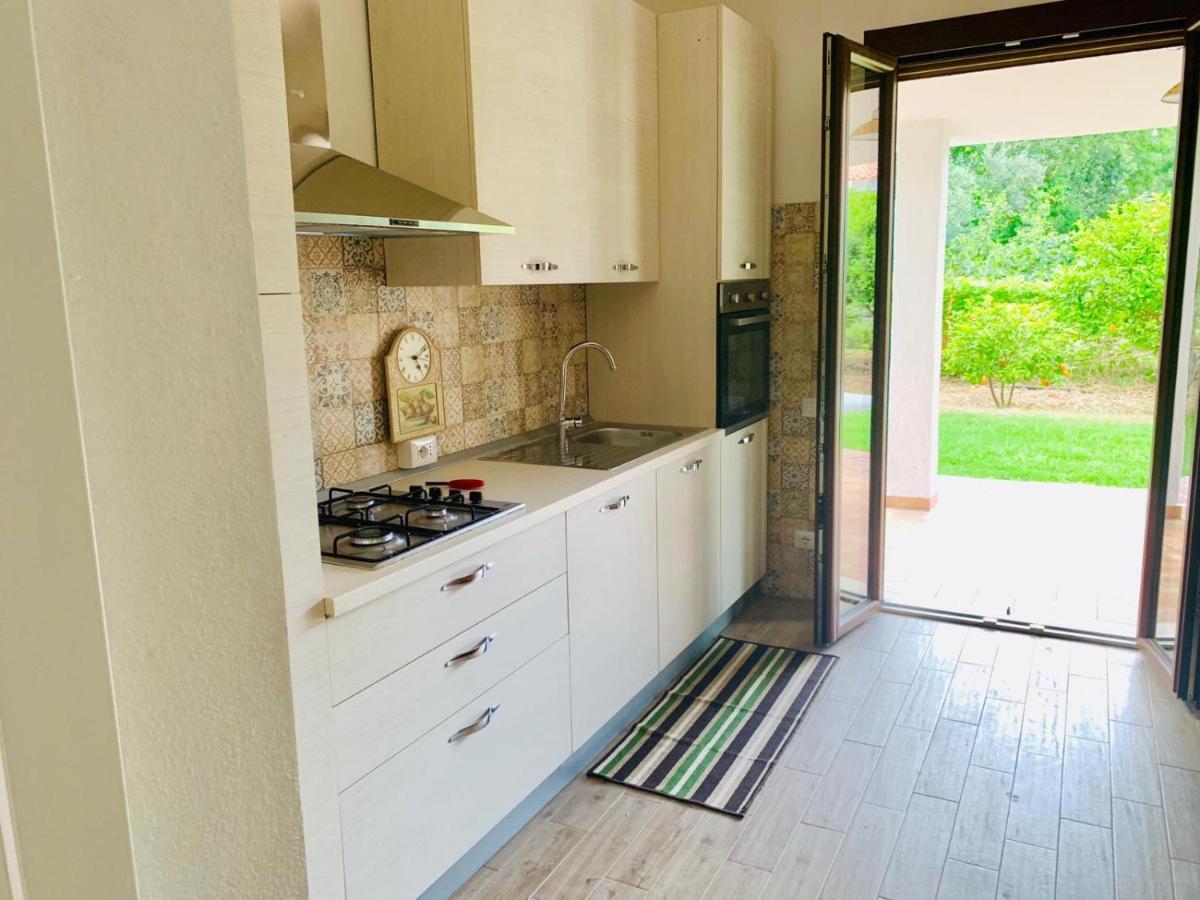 Casa Vacanze 'Sa Corbula' Porto Columbu - Perd'E Sali 외부 사진